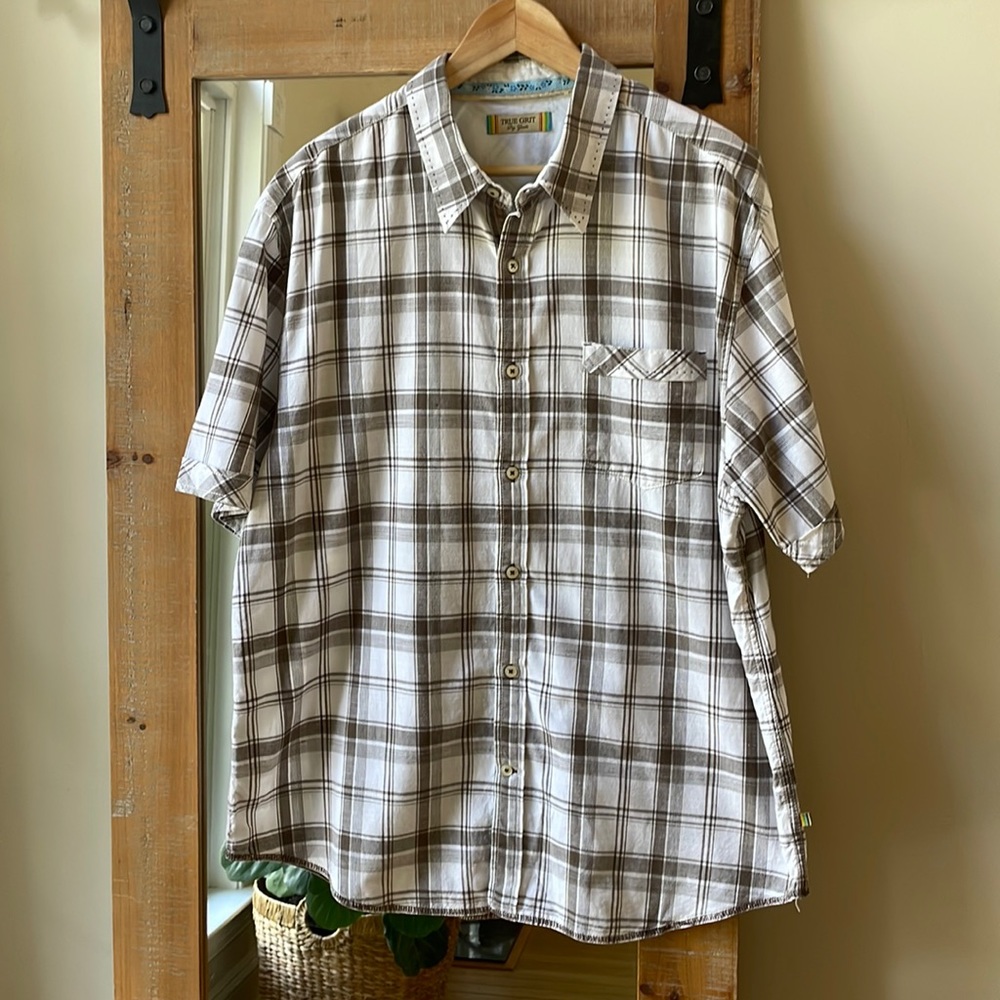 True Grit Plaid Short Sleeve Shirt Size XL